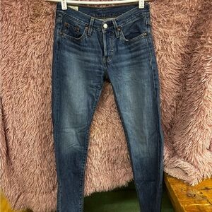 Levi’s straight leg jeans
